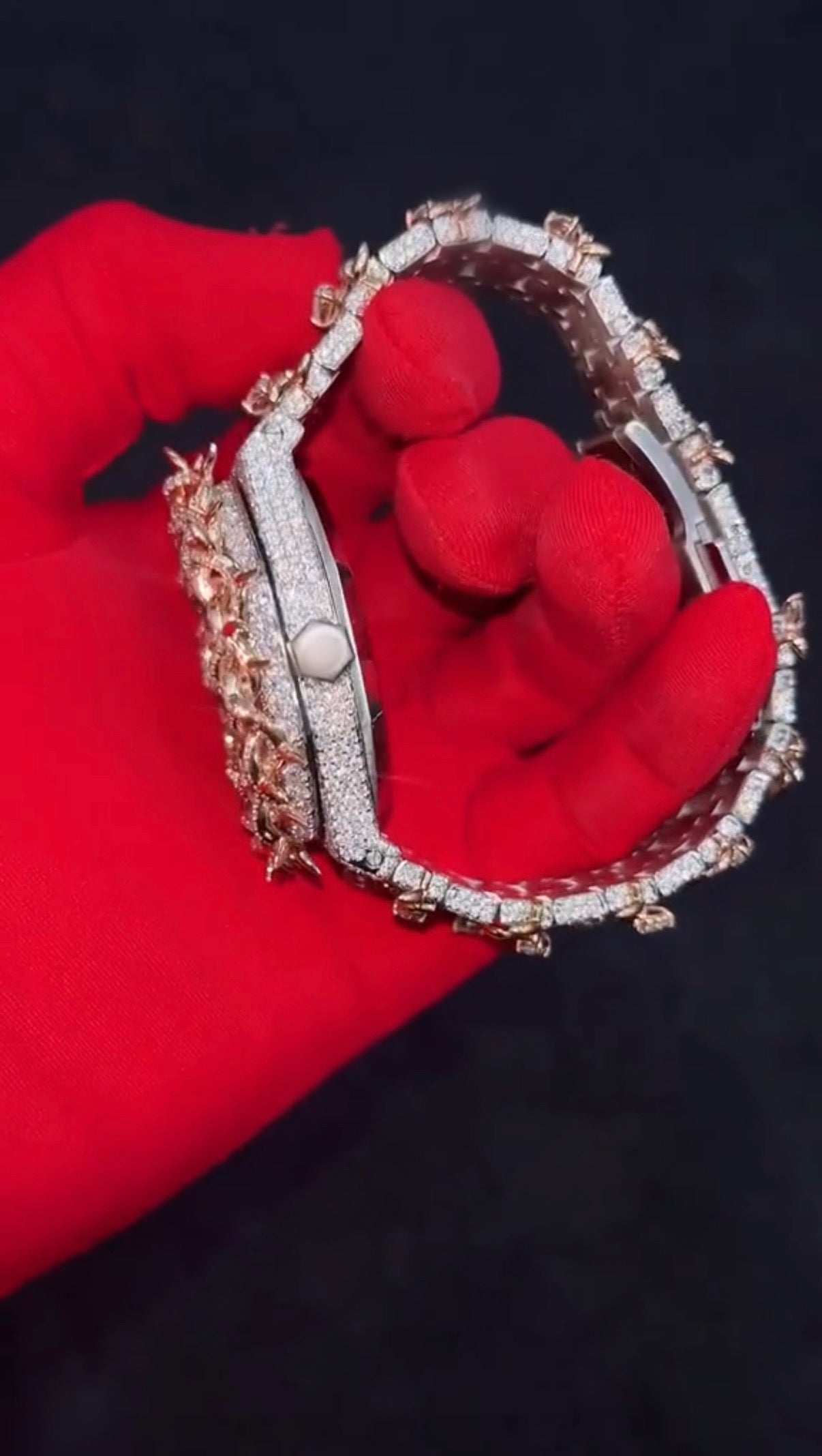 1:1 RED ICED OUT THORN LUXURY WRIST BLING
